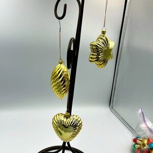 Set of 3 plastic gold colored Christmas ornaments